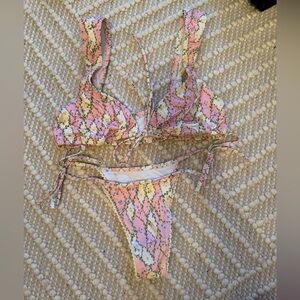 437 Swim - M Top & Small Bottom - NEVER WORN